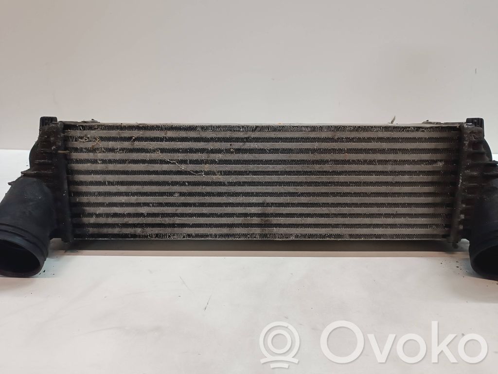 BMW X5 E70 Interkūlerio radiatorius 
