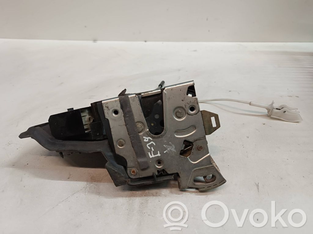 Front door lock   8304
