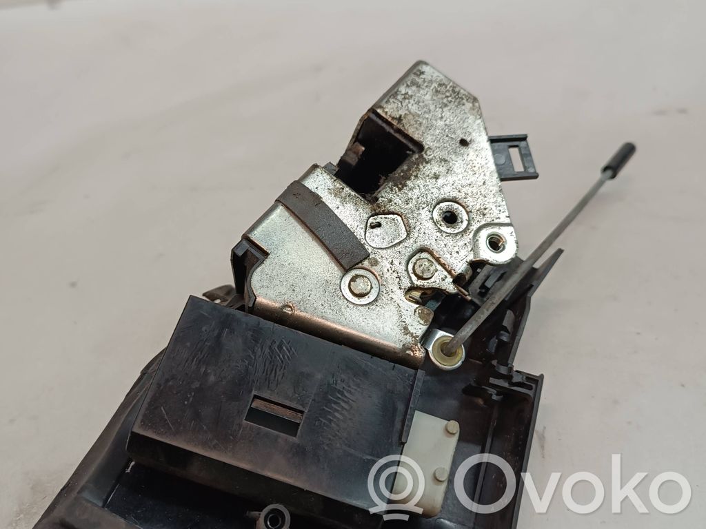 BMW 5 E39 Front door lock 