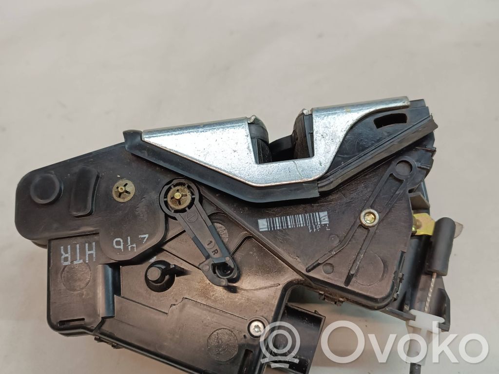 BMW 3 E46 Rear door lock 