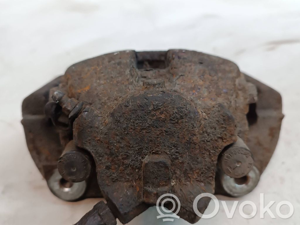 Caliper de freno delantero   8463