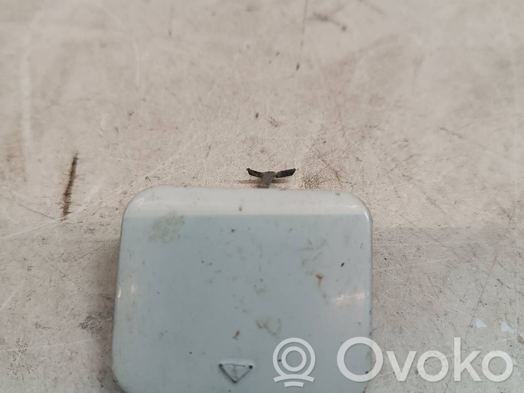 BMW 5 E39 Front tow hook cap/cover 