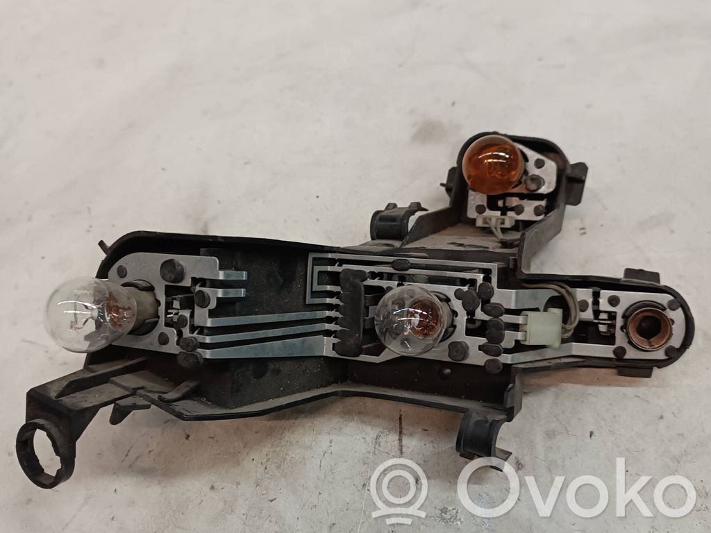 BMW 5 E60 E61 Headlight/headlamp dust cover 