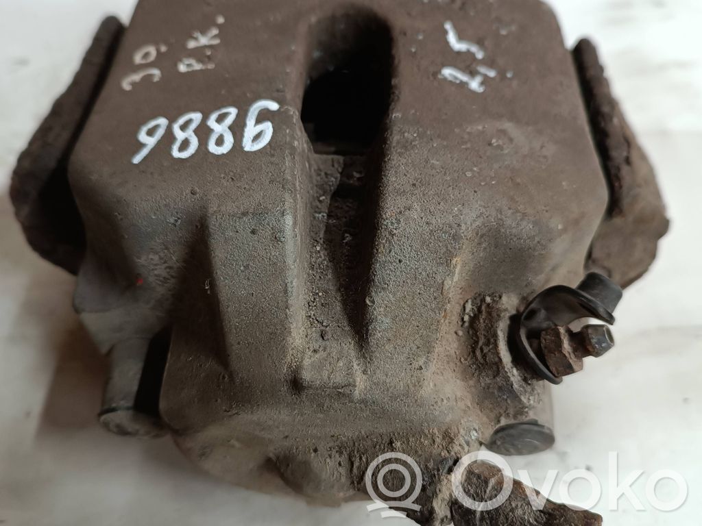 Front brake caliper   9886