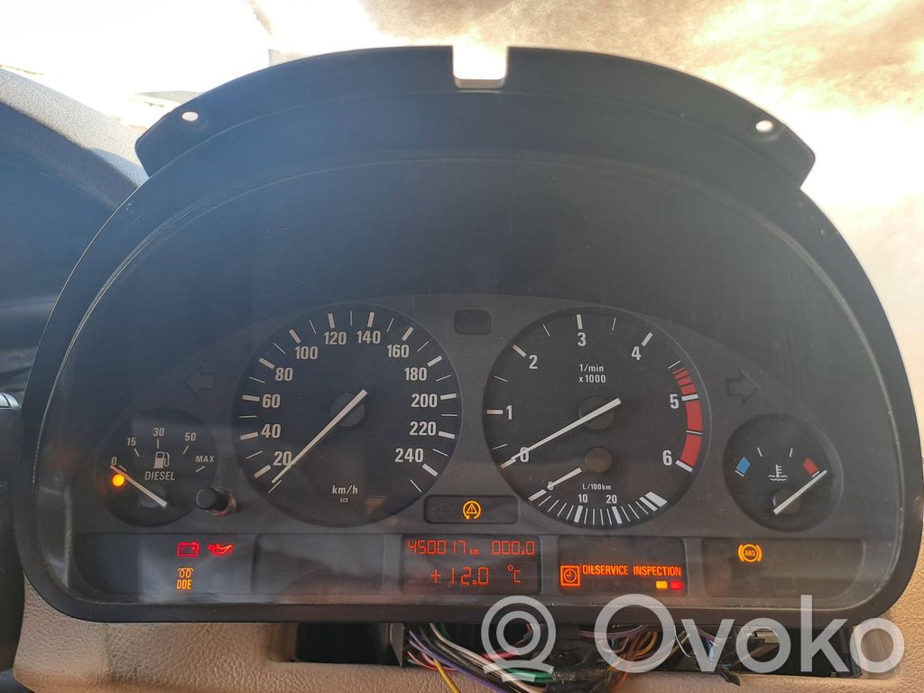 BMW 5 E39 Speedometer (instrument cluster) 