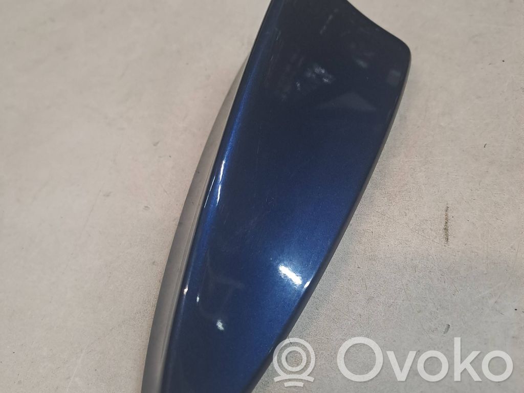 BMW X3 E83 GPS-pystyantenni 
