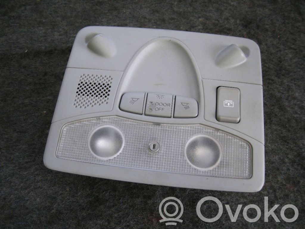 Honda Civic Etuistuimen valo 