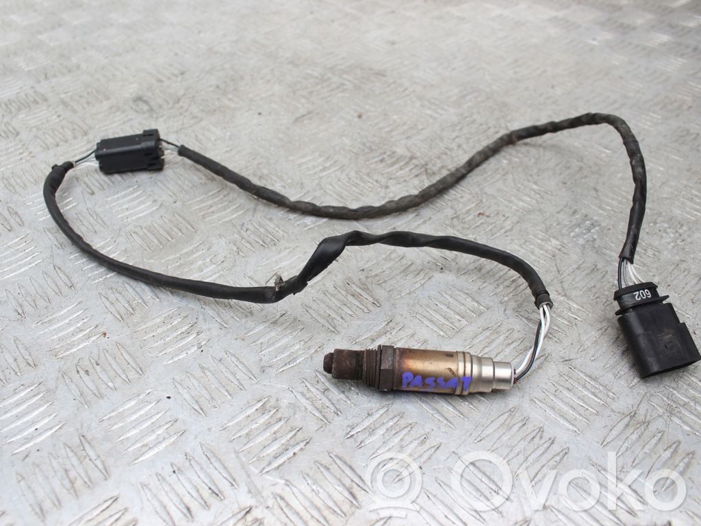 Volkswagen PASSAT B5 Lambda probe sensor 