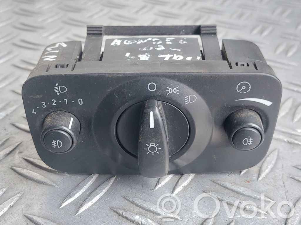 Ford Mondeo MK IV Light switch 