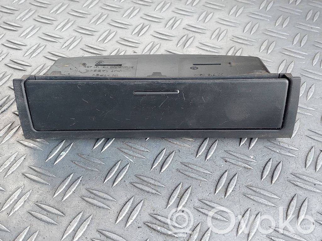 BMW 3 E46 Glove box 