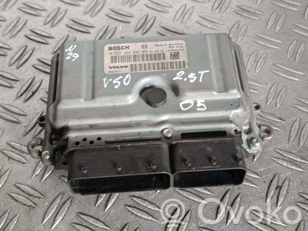 Engine control unit/module   0261209009,8667577,1039S04318