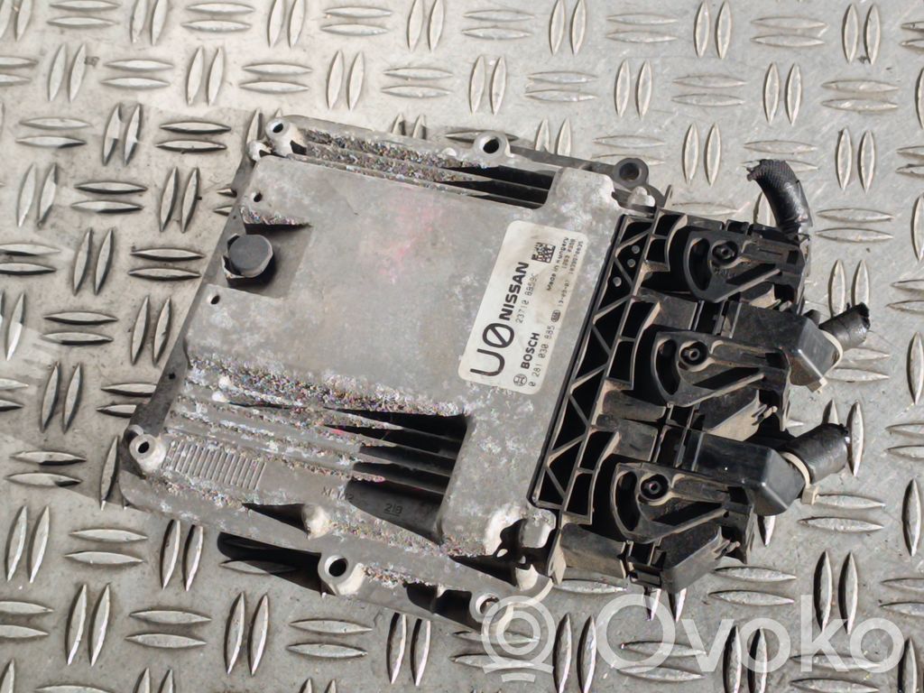 Nissan Qashqai+2 Engine control unit/module 
