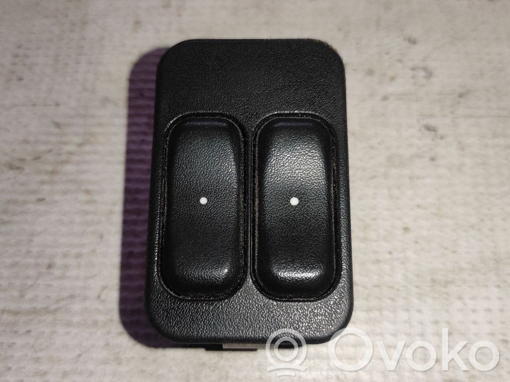 Electric window control switch   13363202,24409205