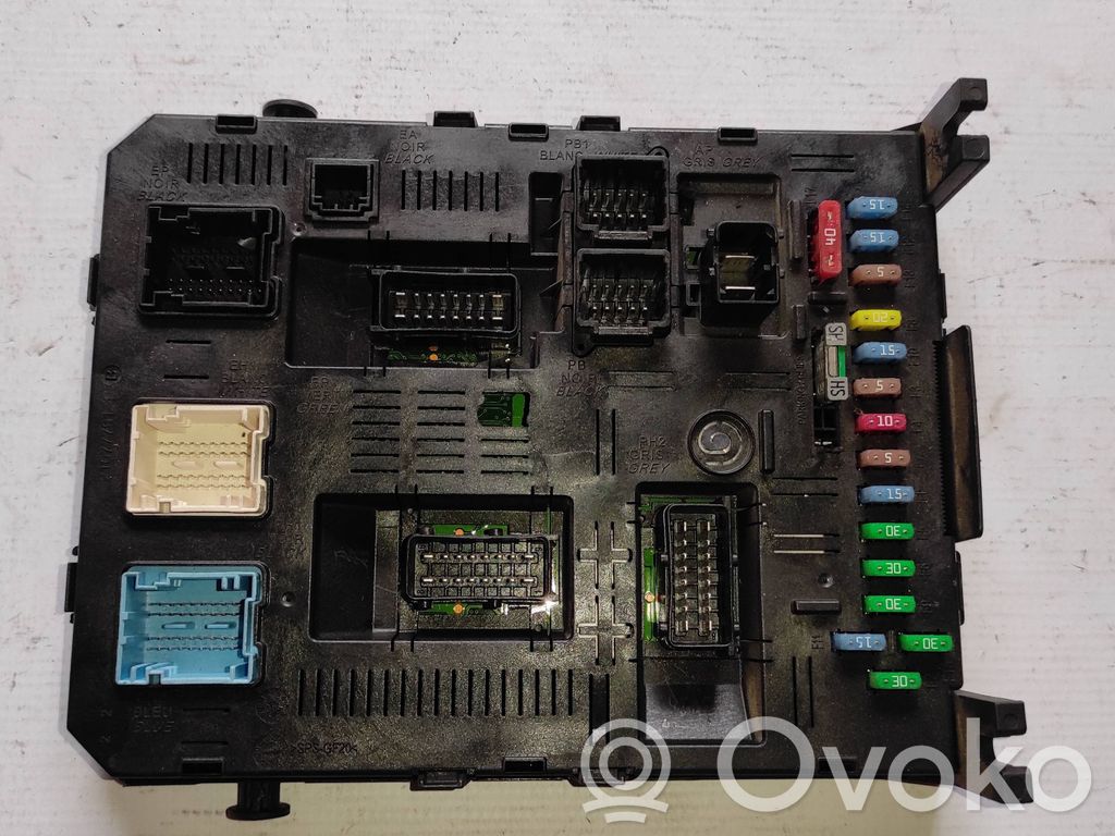 Fuse module   281174352A,216760315B,281171702B
