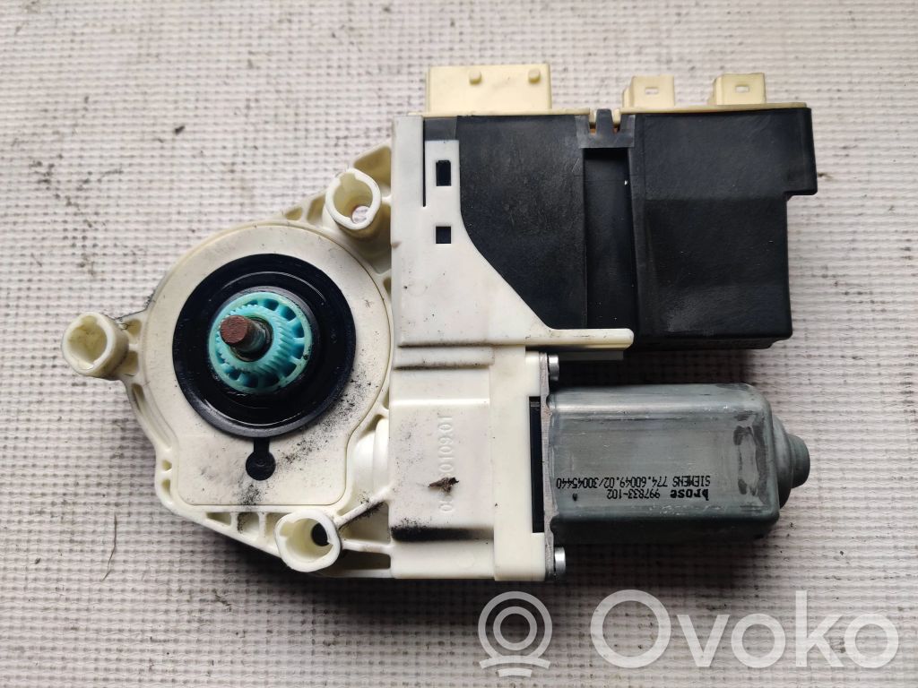 Citroen C5 Motor del regulador de la ventanilla de la puerta delantera 