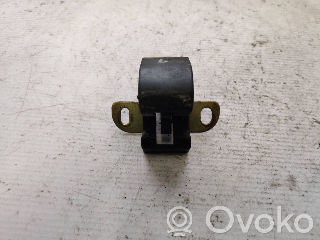 Loading door lock   352439