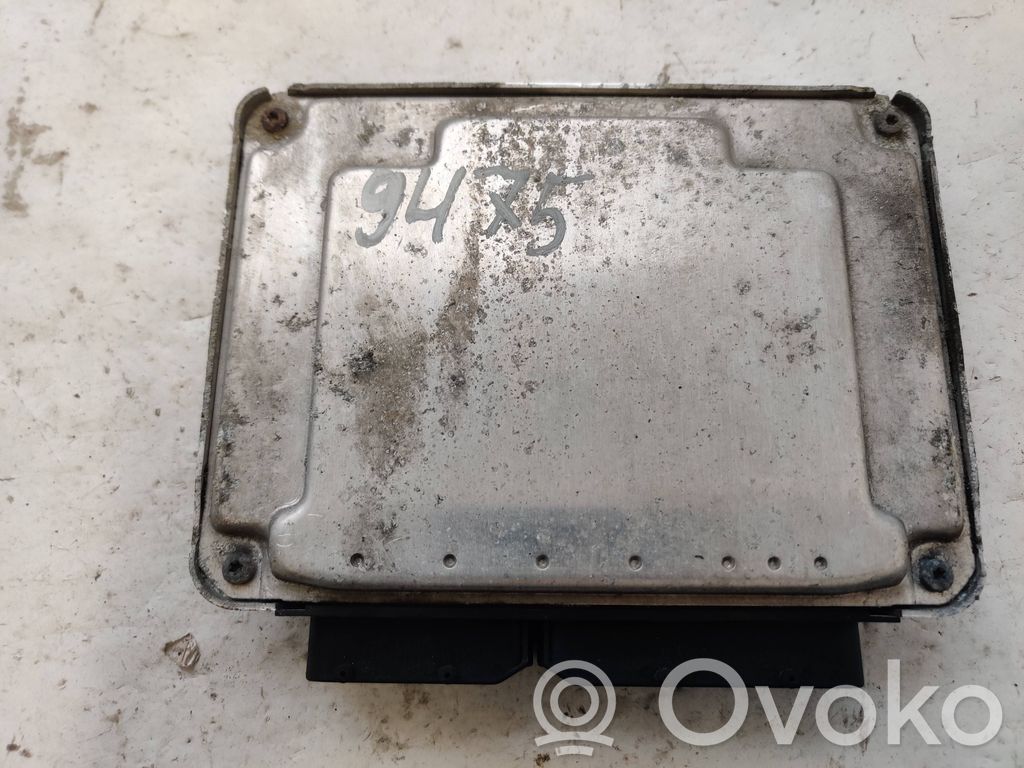 Volkswagen Transporter - Caravelle T4 Engine control unit/module 