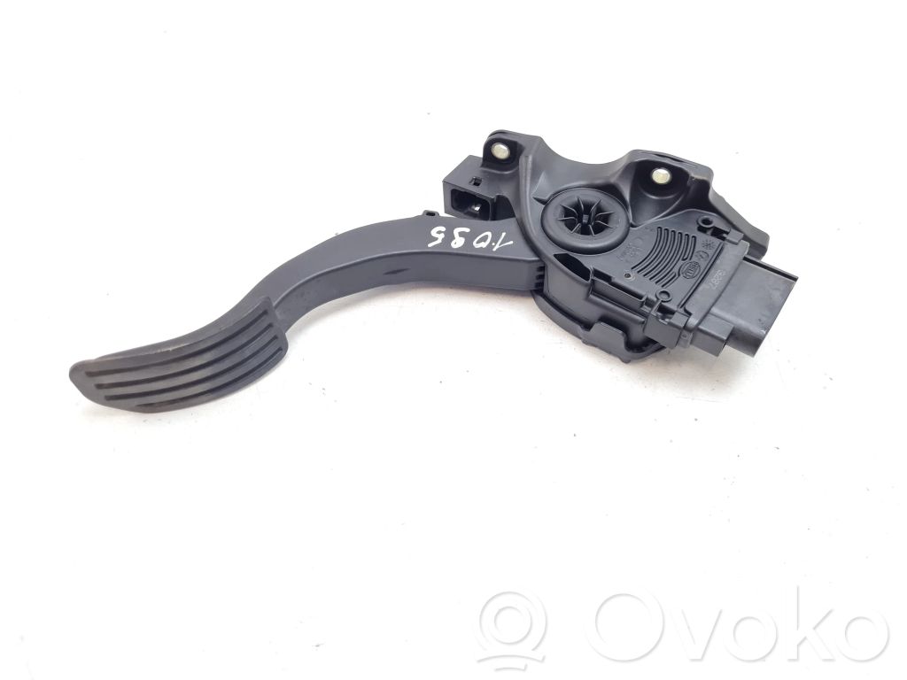 Volvo S80 Accelerator throttle pedal 