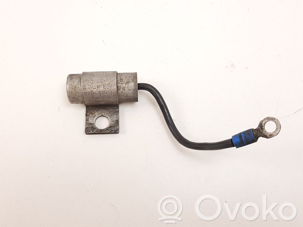 Mercedes-Benz COMPAKT W115 Other engine bay part 