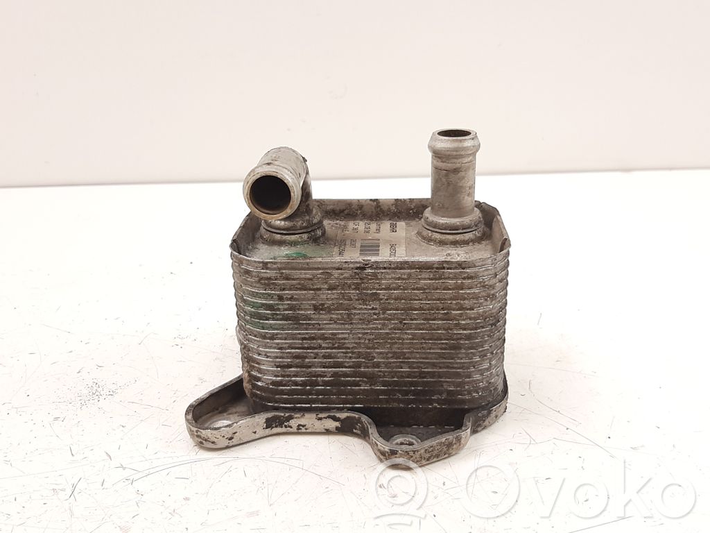 Opel Astra H Oil filter mounting bracket 