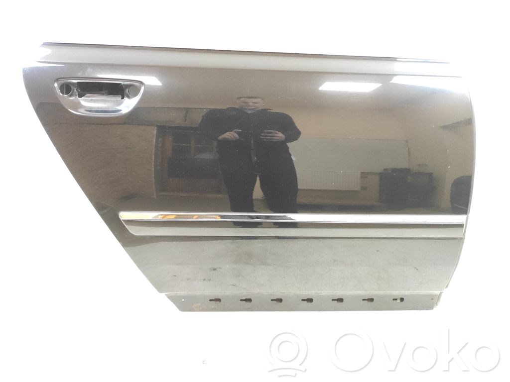 Audi A8 S8 D3 4E Aizmugurējās durvis 