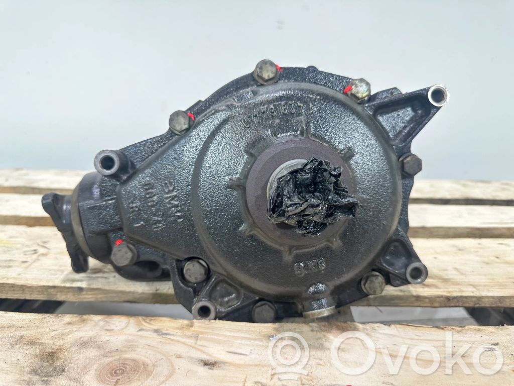 Front differential   01428688