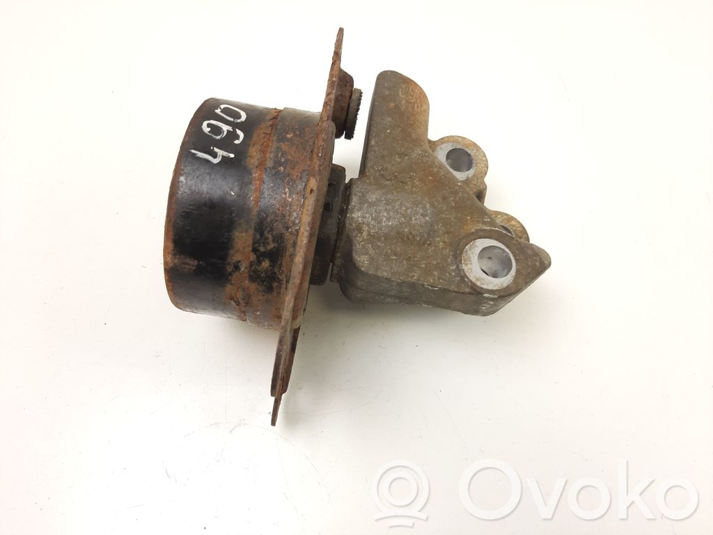 Chevrolet Captiva Gearbox mount 