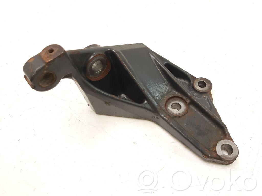 Engine mounting bracket   5801260396,5801260393