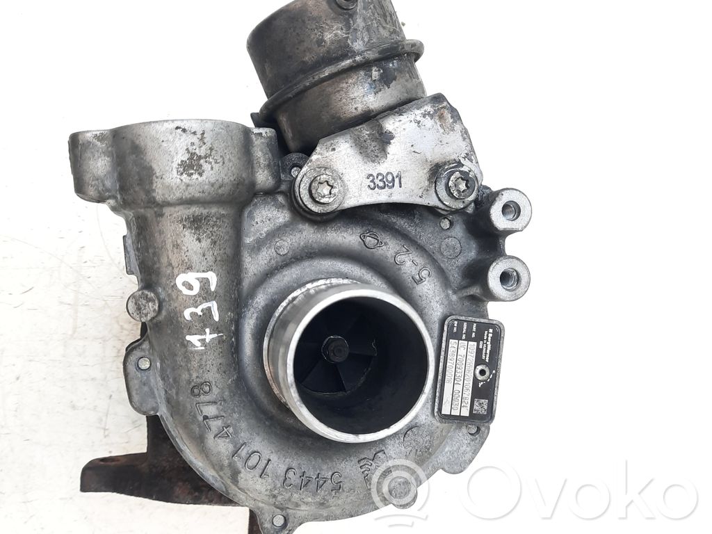 Opel Vivaro Turbina 