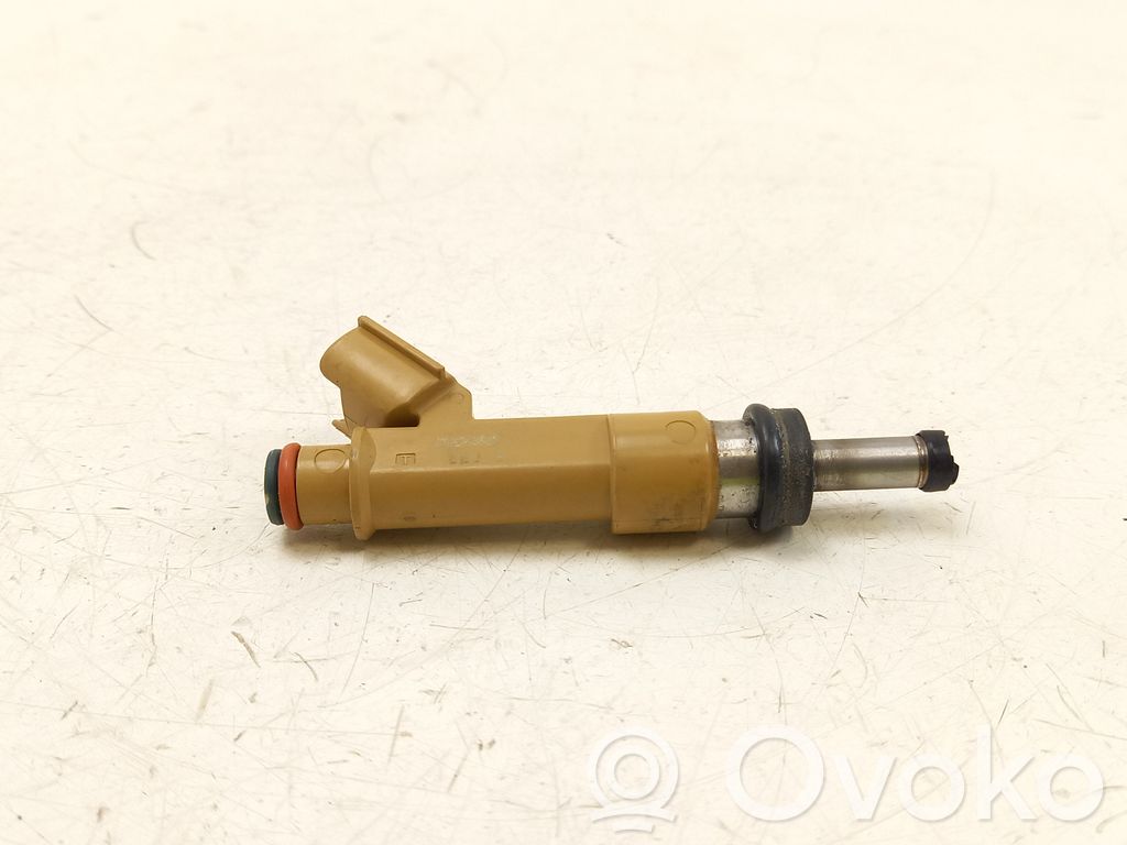 Toyota Auris E180 Inyector de combustible 