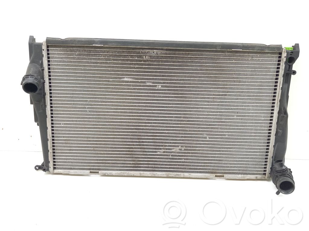 BMW 3 E90 E91 Coolant radiator 