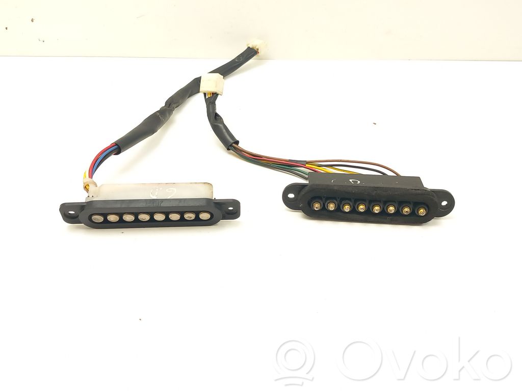 Mazda MPV Sliding door contact joint 
