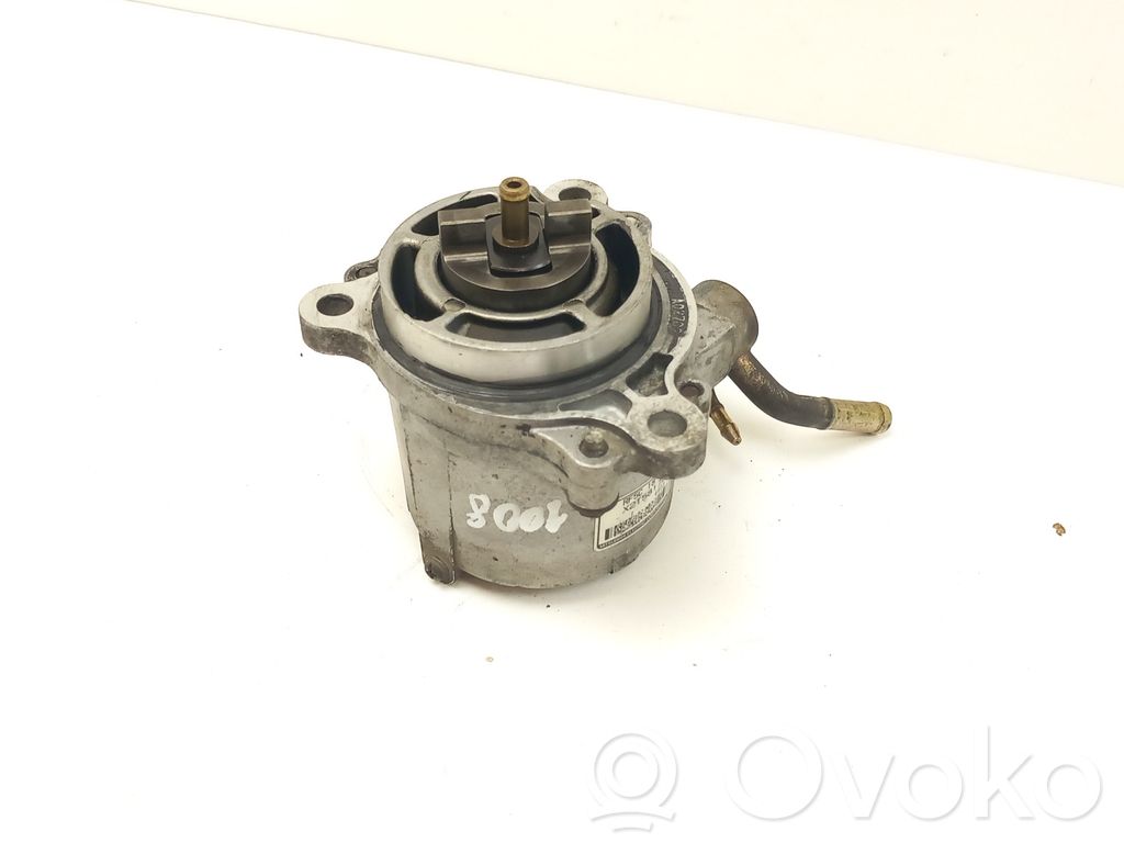 Mazda MPV Vacuum pump 
