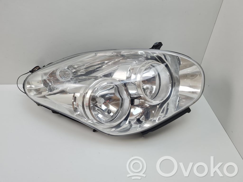 Opel Combo D Headlight/headlamp 