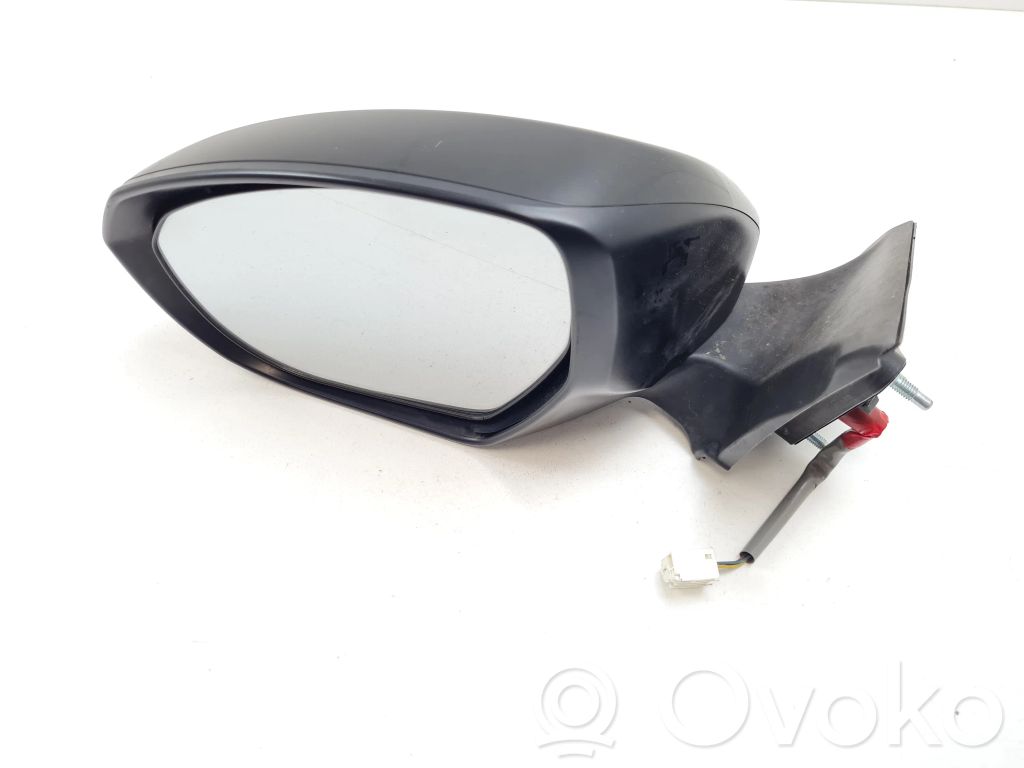 Suzuki Kizashi Front door electric wing mirror 