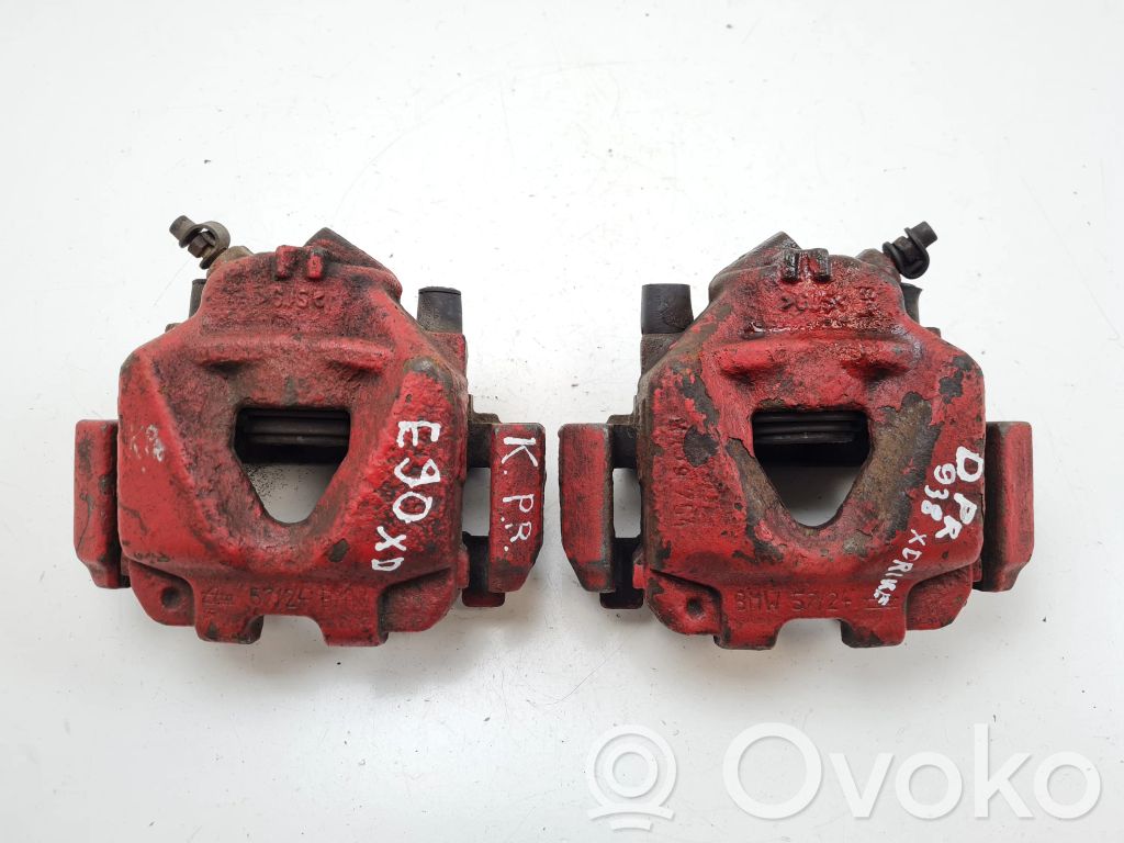 Caliper de freno delantero