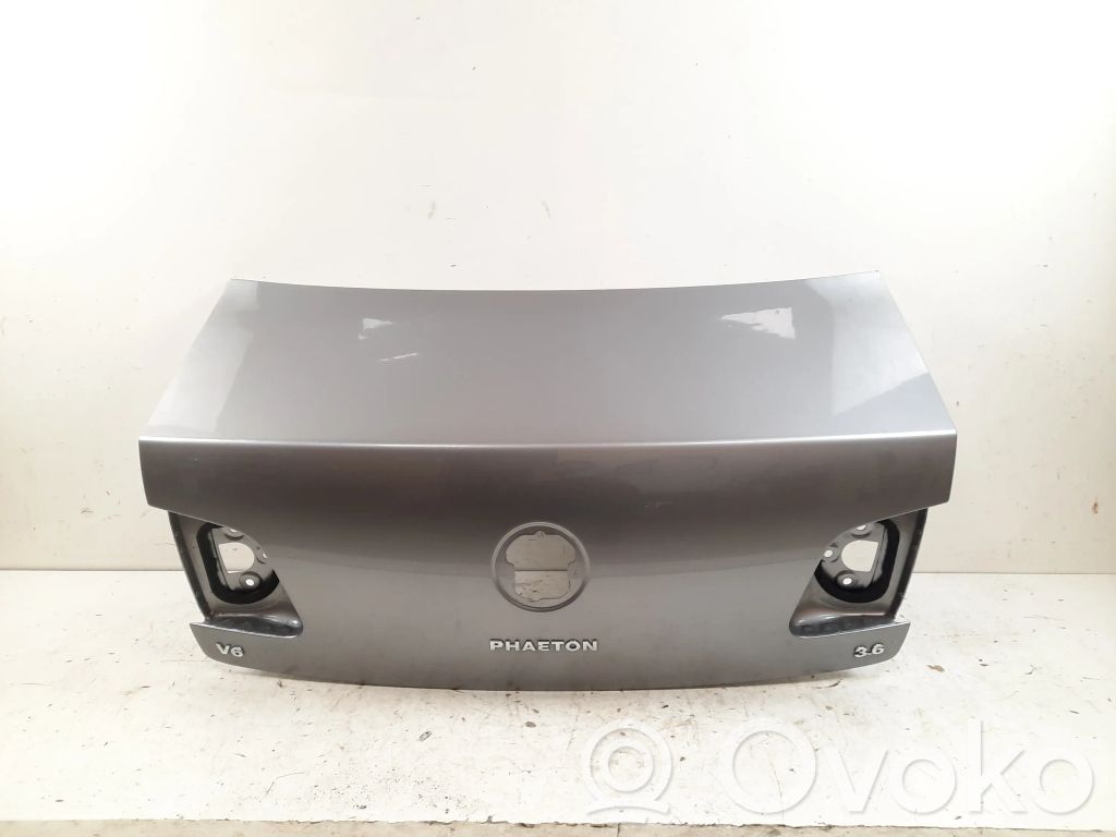 Tailgate/trunk/boot lid