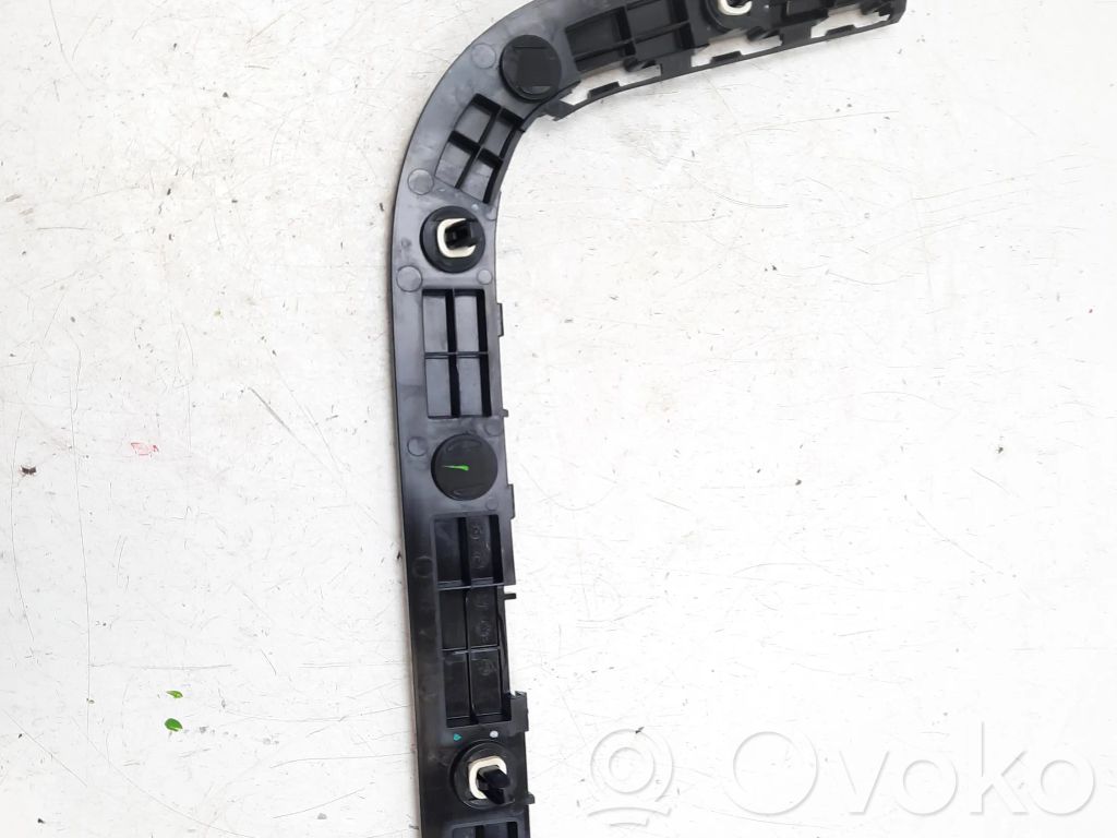 Rear bumper mounting bracket   1083990,108399000J