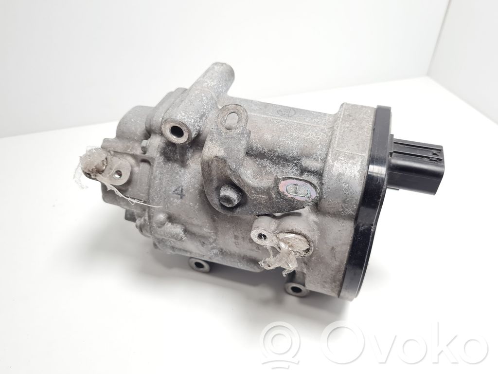 Toyota Corolla E210 E21 Compresseur de climatisation 