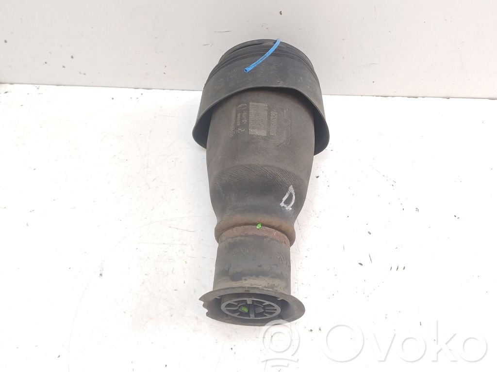 BMW 5 E60 E61 Aizmugurē gaisa spilvens 