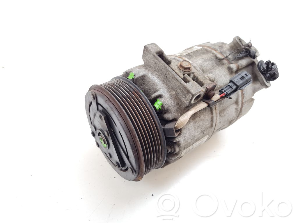 Opel Vivaro Kompresor / Sprężarka klimatyzacji A/C 