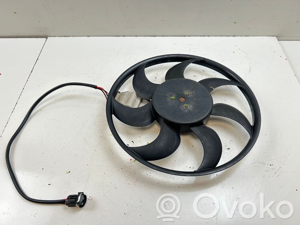 BMW 1 E81 E87 Elektrinis radiatorių ventiliatorius 