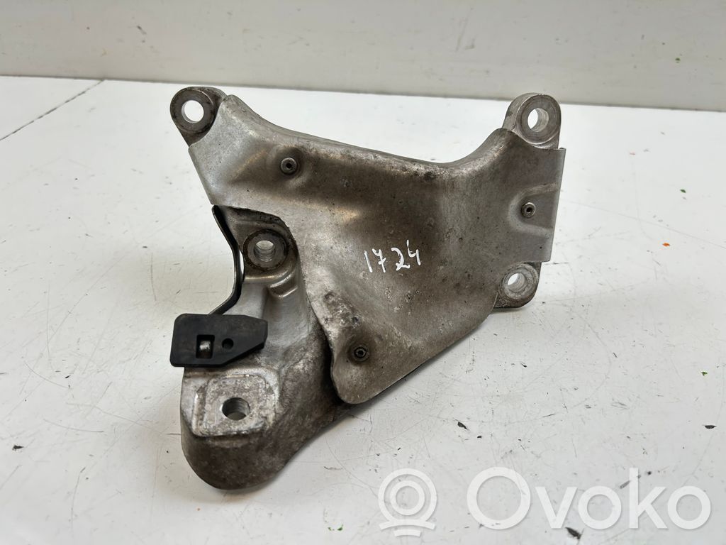 BMW 3 E92 E93 Engine mounting bracket 