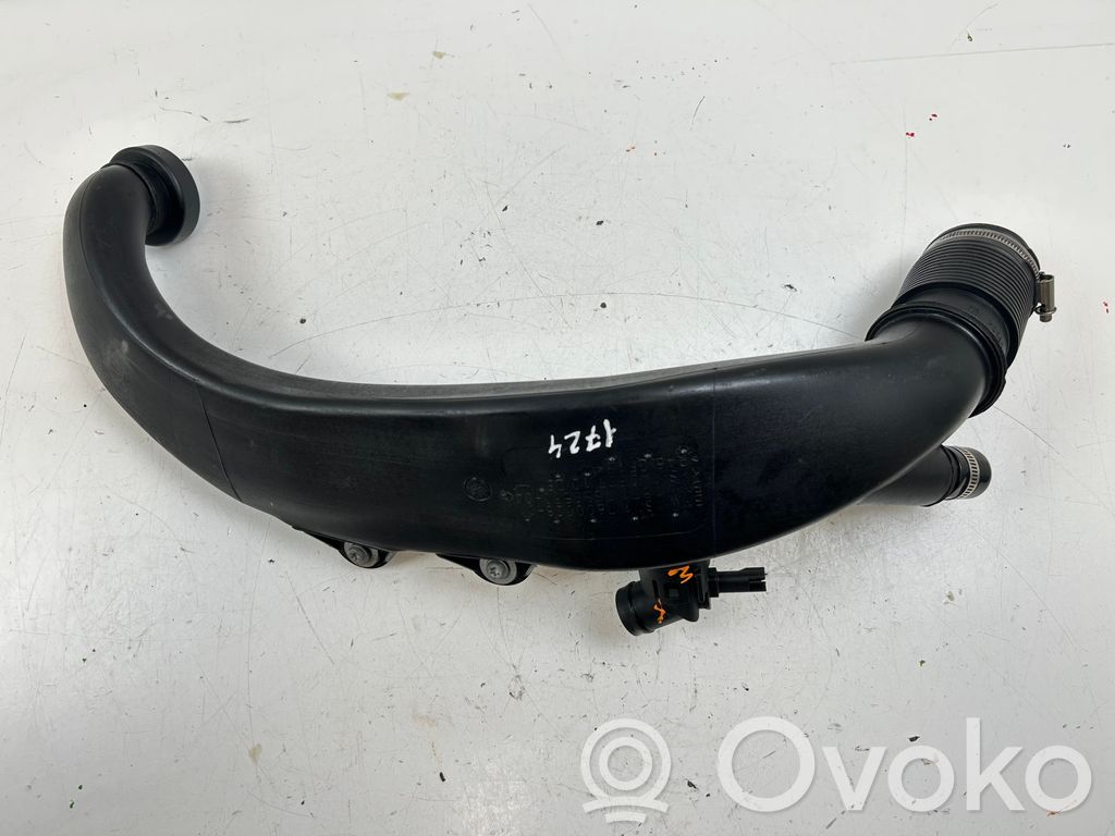 BMW 3 E92 E93 Air intake duct part 