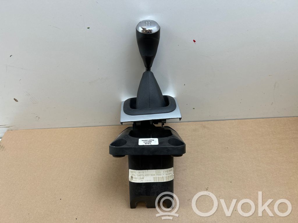 Dodge Caliber Gear shifter/selector 