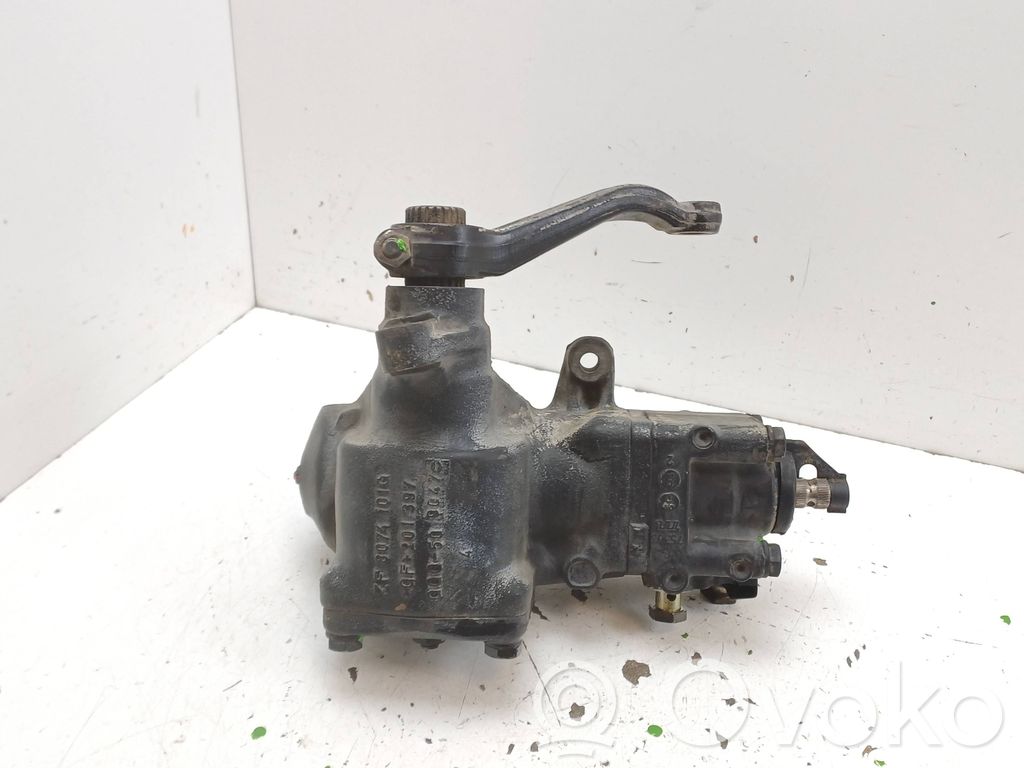 BMW 5 E39 Steering rack 