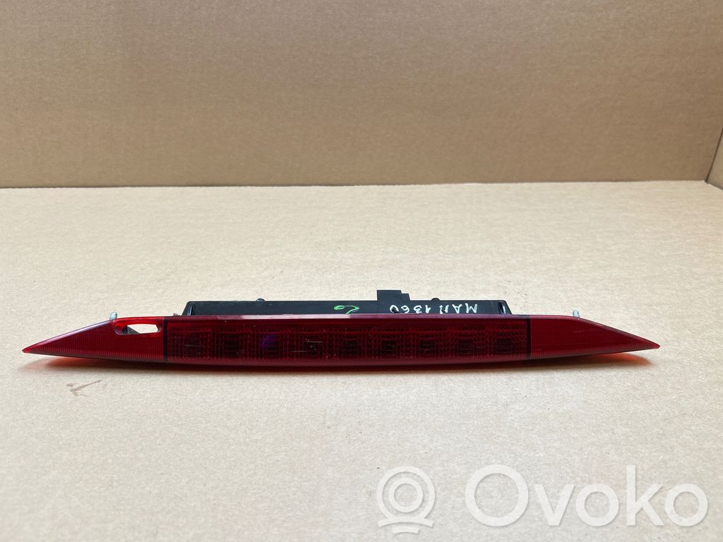 Subaru Legacy Third/center stoplight 