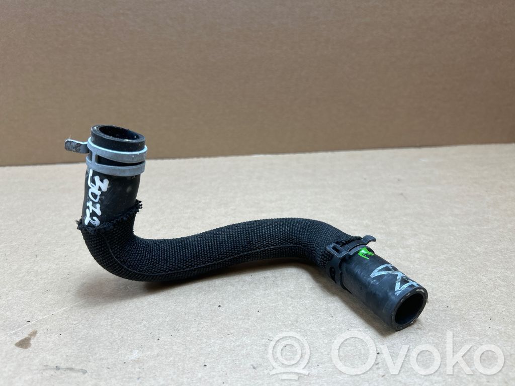 Porsche Taycan 9J1 Engine coolant pipe/hose 