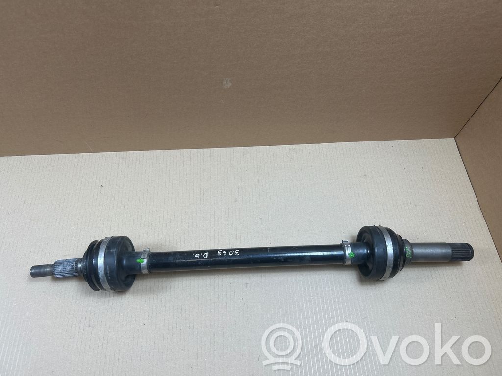 Półoś tylna   9J1501202B