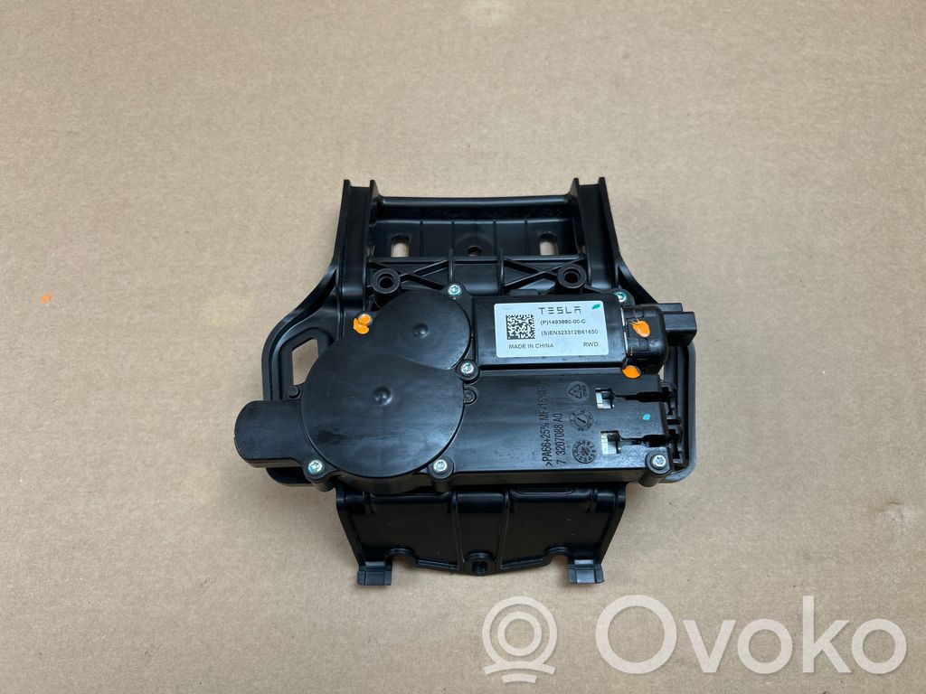 Tesla Model Y Sėdynės valdymo varikliukas 